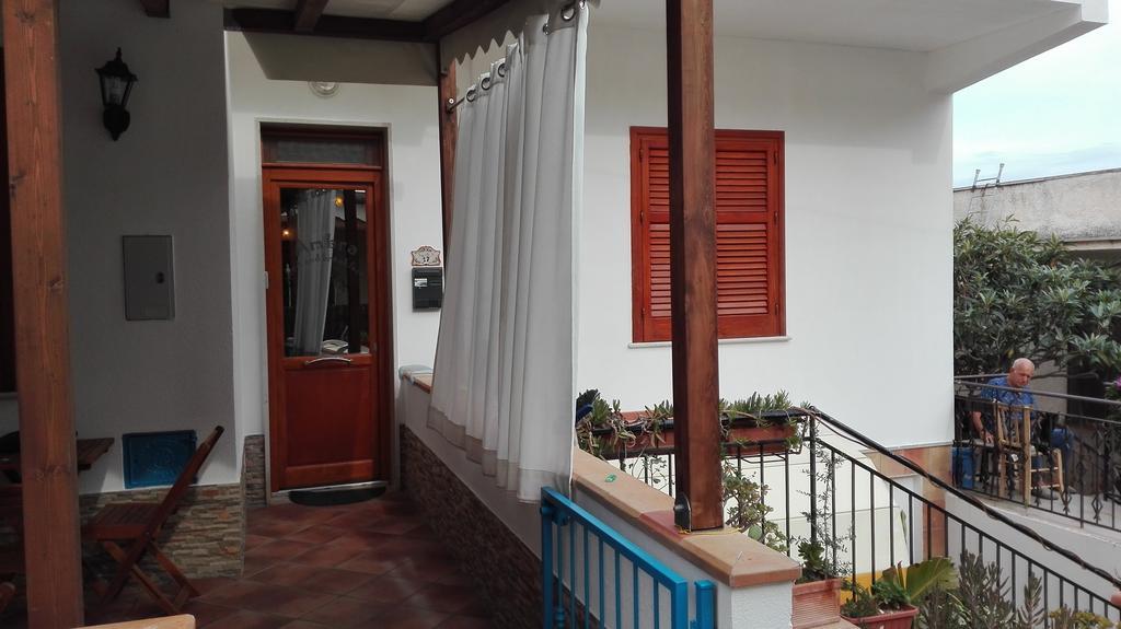 Bed and Breakfast Casa Ambra Macari Exterior foto